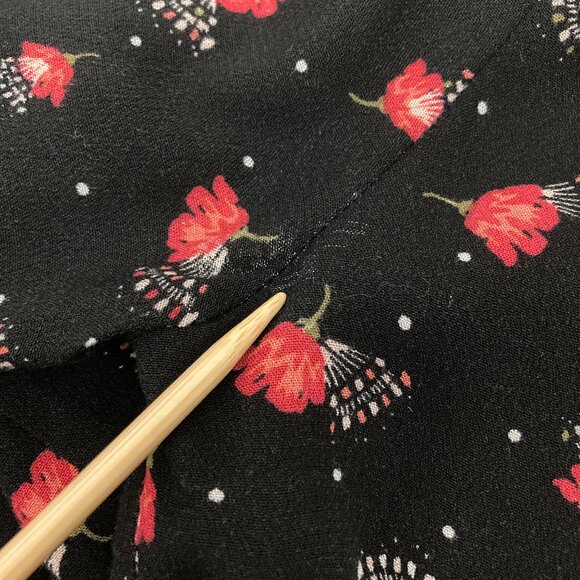 Free People Teagan Mini Dress Size 8 Black Floral Long Sleeve Keyholes Pleated - Picture 11 of 11